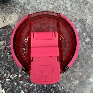 Brumate lid locking no spill bright pink new in box